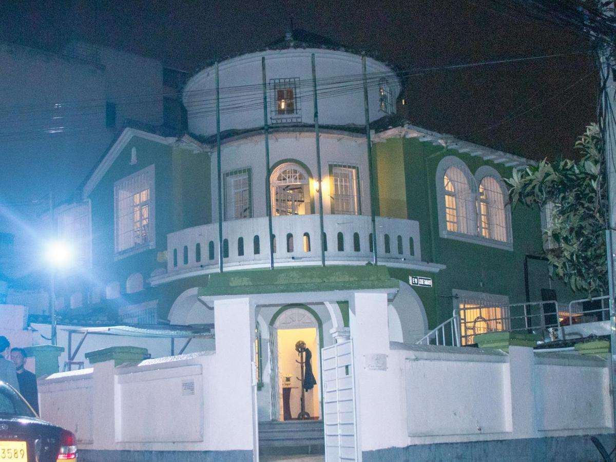 Casa Tamayo Quito Bagian luar foto